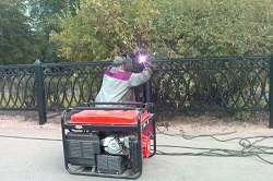 viezd-svarschika-s-generatorom